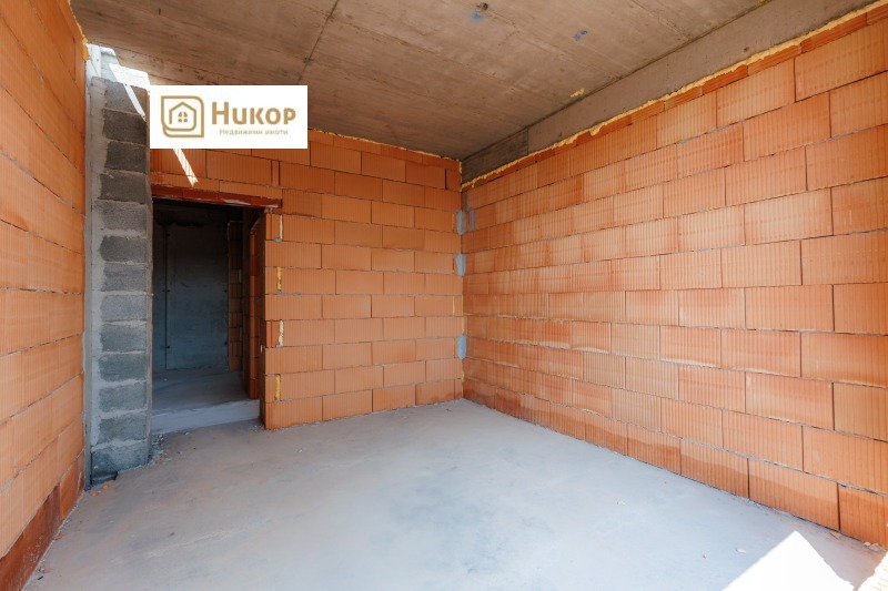Продава  Многостаен град Стара Загора , Център , 130 кв.м | 25070640 - изображение [13]