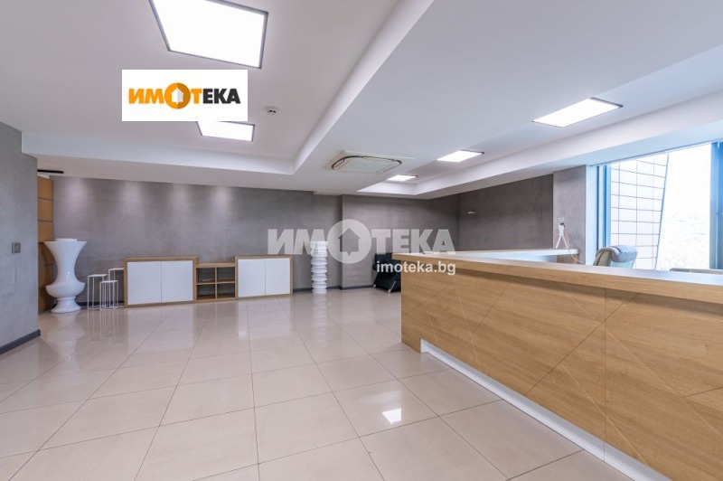 Продава  Офис град Варна , Цветен квартал , 208 кв.м | 21649439 - изображение [3]