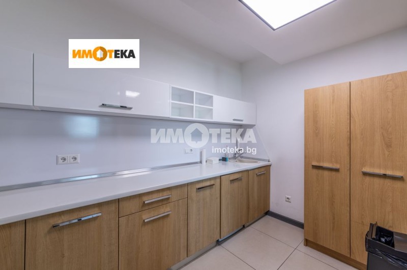 Продава ОФИС, гр. Варна, Цветен квартал, снимка 11 - Офиси - 47924589