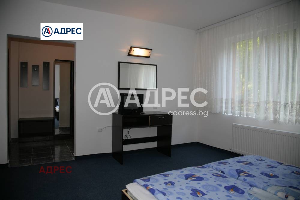 Продава ХОТЕЛ, с. Типченица, област Враца, снимка 13 - Хотели - 54643801
