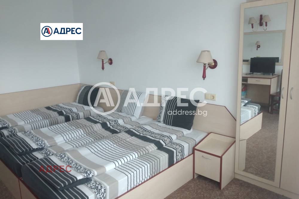 Продава ХОТЕЛ, с. Типченица, област Враца, снимка 3 - Хотели - 54643801