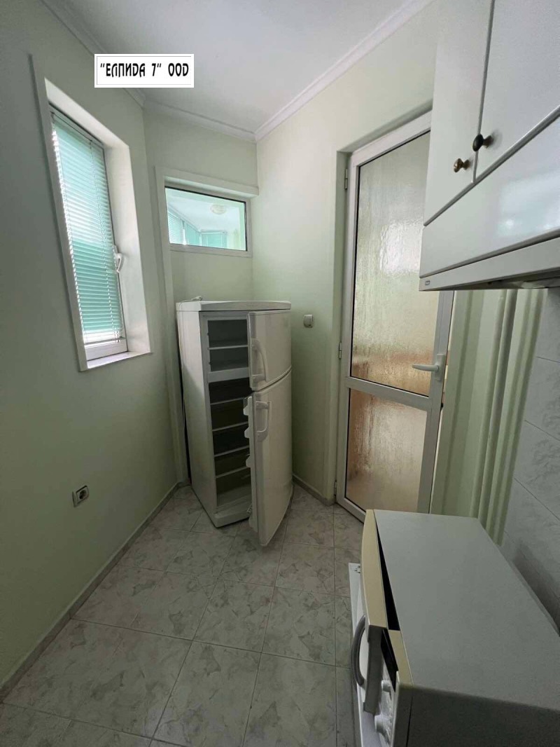 De vânzare  Studio Pleven , Idealen țentâr , 50 mp | 49292367 - imagine [3]