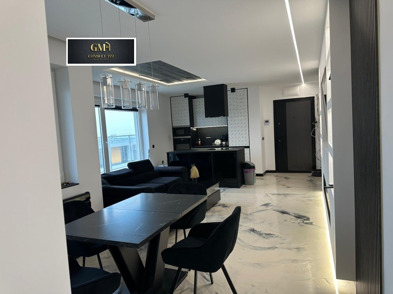 Продава 3-СТАЕН, гр. Плевен, Широк център, снимка 2 - Апартаменти - 53416746