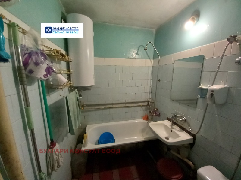 Zu verkaufen  3 Schlafzimmer Kjustendil , Zapad , 90 qm | 35852701 - Bild [8]