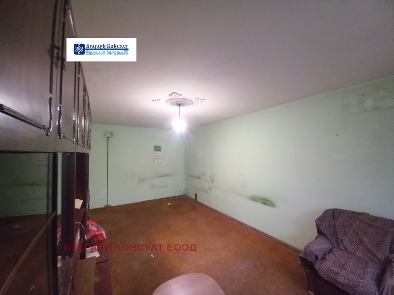 For Sale  3 bedroom Kyustendil , Zapad , 90 sq.m | 35852701 - image [11]