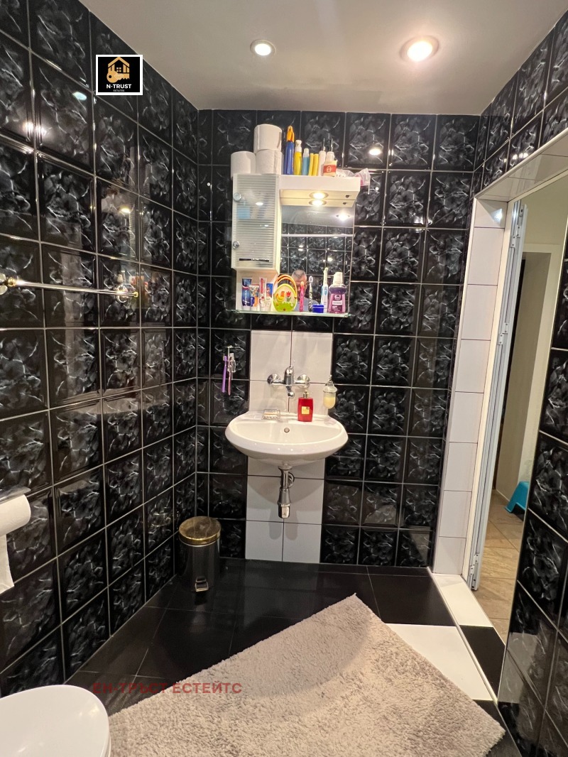 Te koop  3 slaapkamers Sofia , Reduta , 135 m² | 77454496 - afbeelding [13]