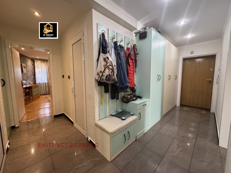 En venta  3 dormitorios Sofia , Reduta , 135 metros cuadrados | 53264882 - imagen [9]