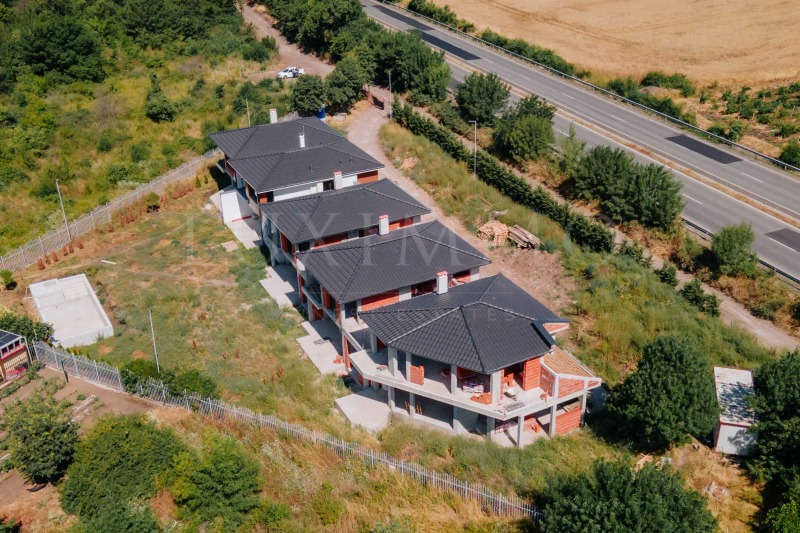 À vendre  Maison Bourgas , Sarafovo , 254 m² | 59683936 - image [3]