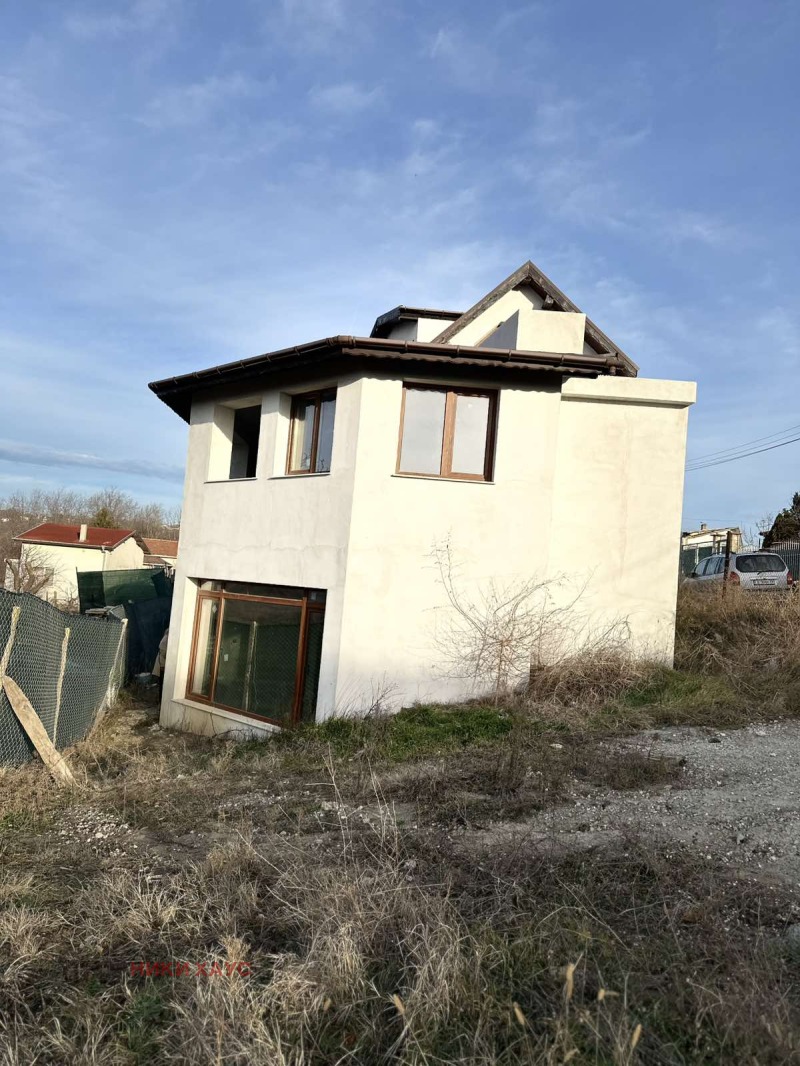 Продава КЪЩА, гр. Варна, м-т Ракитника, снимка 3 - Къщи - 48947157