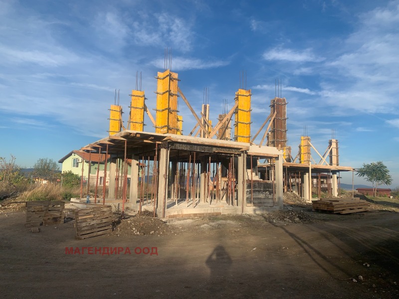 Продава КЪЩА, с. Медово, област Бургас