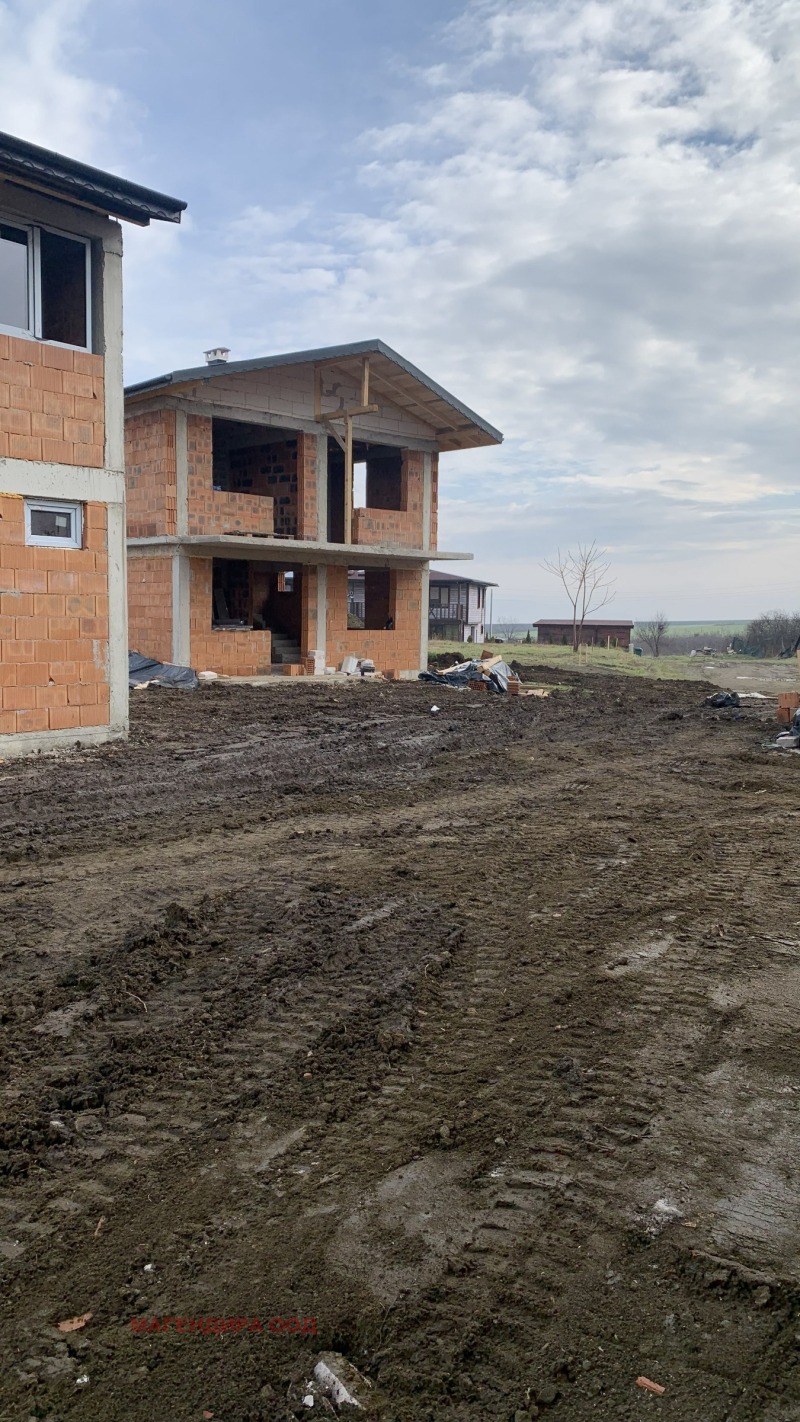 Продава КЪЩА, с. Медово, област Бургас, снимка 2 - Къщи - 52247213