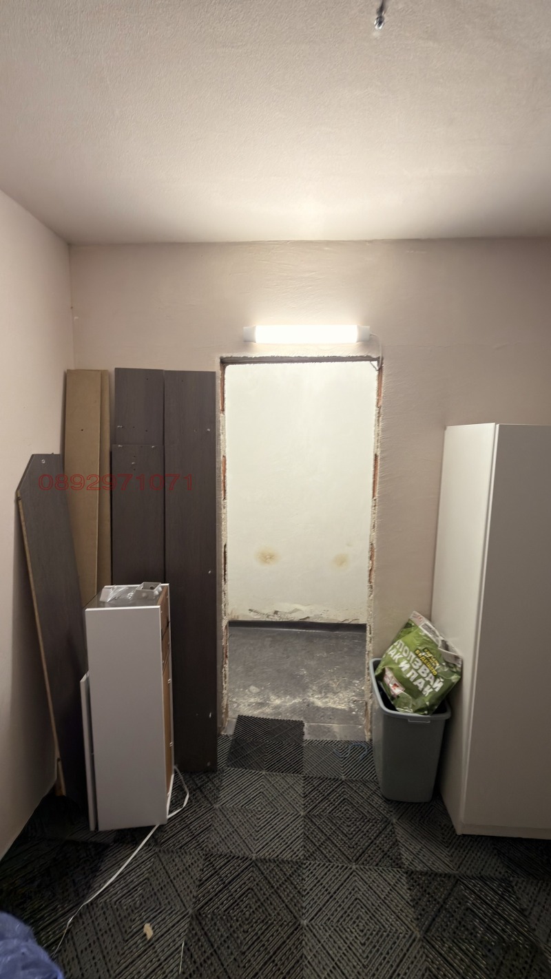 Продава ГАРАЖ, ПАРКОМЯСТО, гр. София, Карпузица, снимка 6 - Гаражи и паркоместа - 52785765