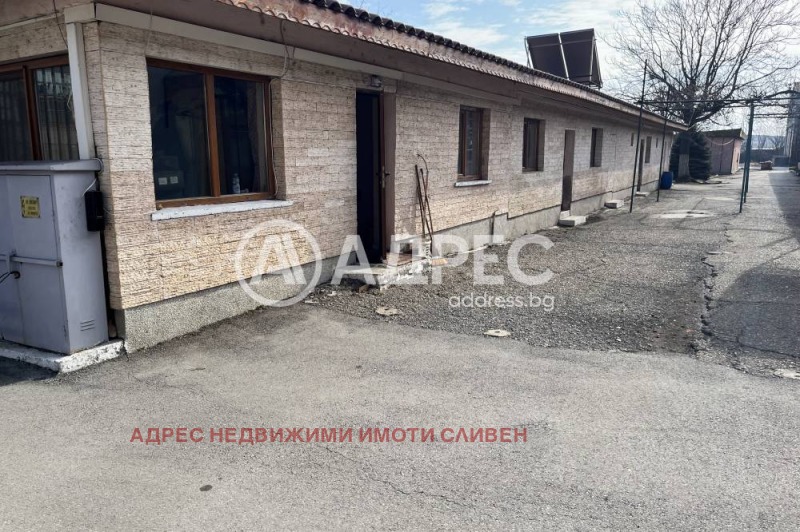 En venta  Edificio industrial Sliven , Promishlena zona , 9400 metros cuadrados | 96483122 - imagen [15]