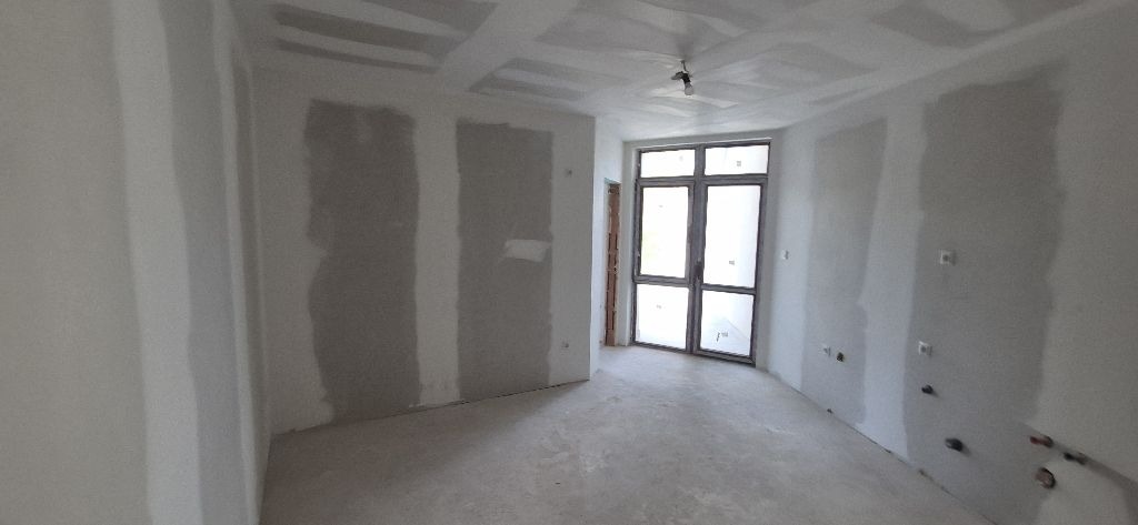 Продава 2-СТАЕН, гр. Велико Търново, Бузлуджа, снимка 3 - Апартаменти - 56246349