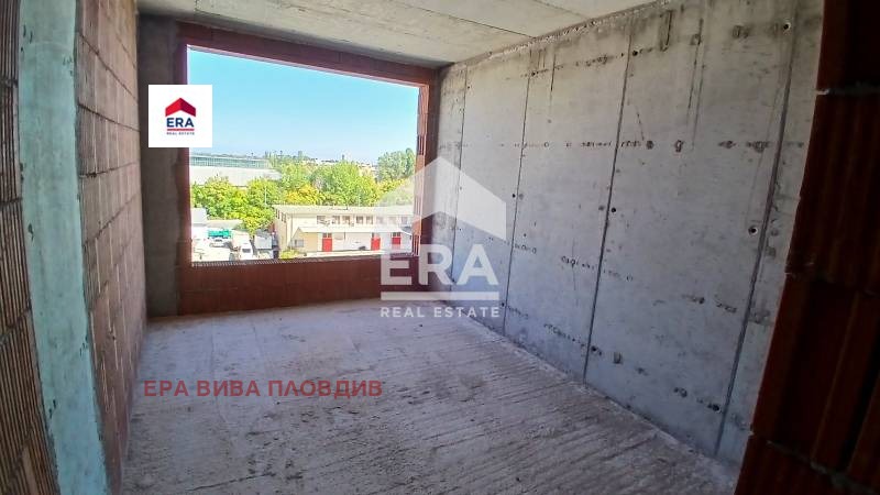 Eladó  1 hálószoba Plovdiv , Gagarin , 77 négyzetméter | 28189520