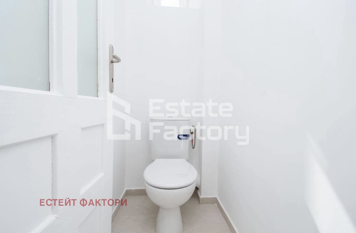 Продава 4-СТАЕН, гр. София, Център, снимка 8 - Апартаменти - 54054429