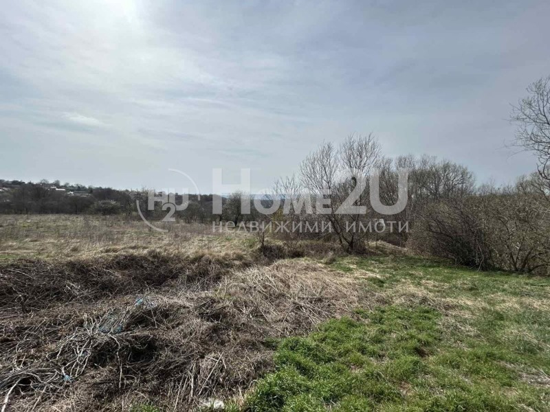 Продава ПАРЦЕЛ в област Варна, гр. Суворово - 1550 кв.м / 25 250 € » 49 384.71 лв., HOME2U