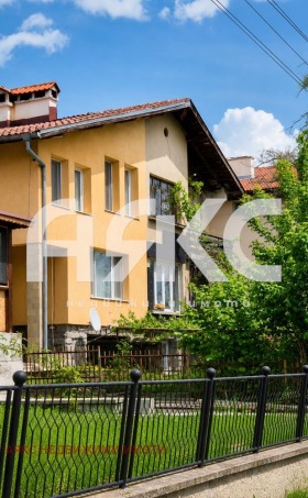 ЕТАЖ ОТ КЪЩА, 60 m2