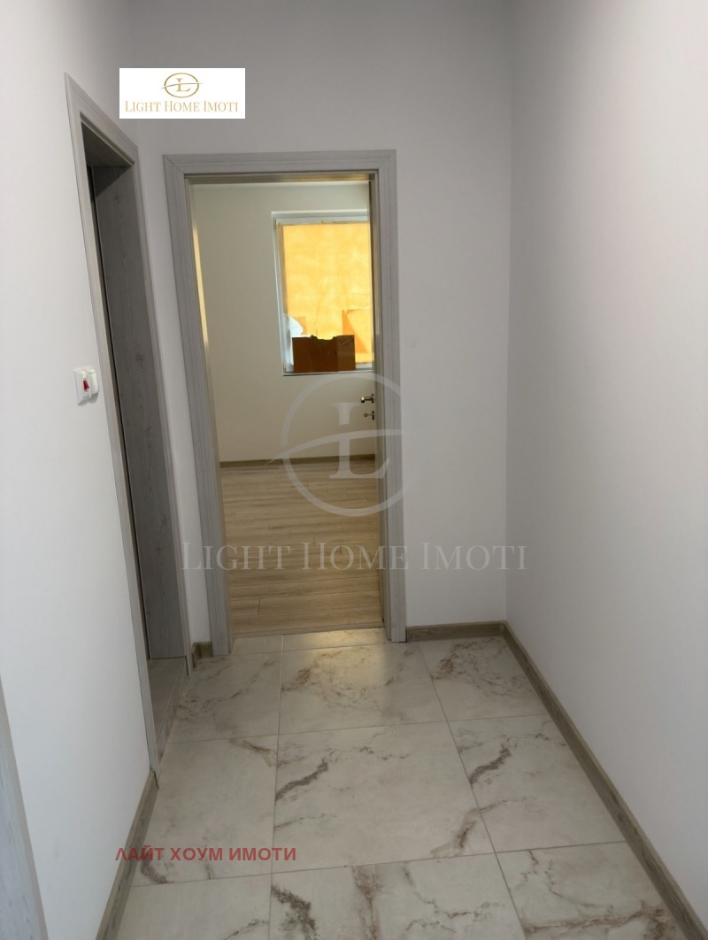 De vânzare  1 dormitor Plovdiv , Iujen , 68 mp | 66462406 - imagine [8]