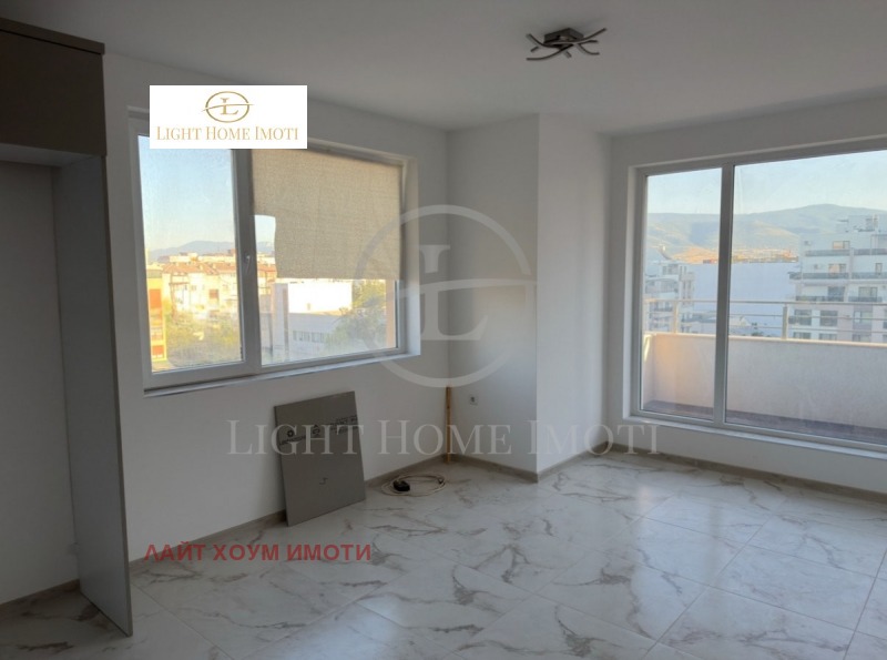 De vânzare  1 dormitor Plovdiv , Iujen , 68 mp | 66462406 - imagine [2]