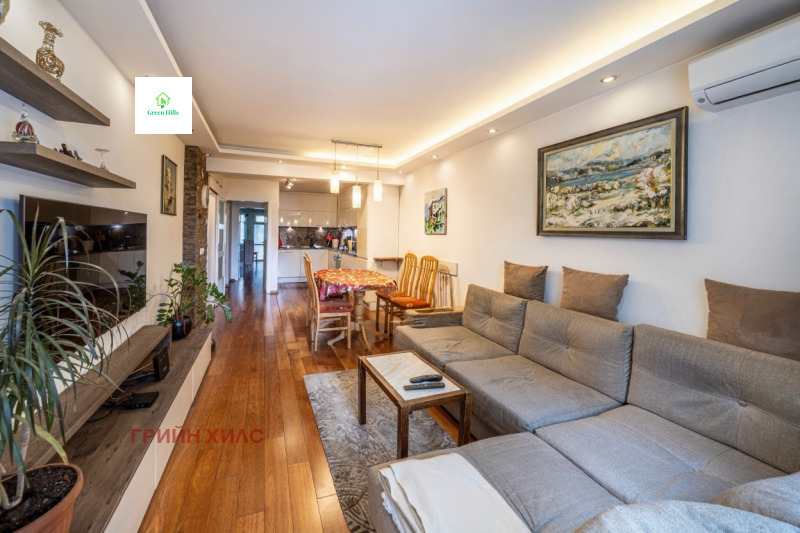 Продава 3-СТАЕН, гр. София, Медицинска академия