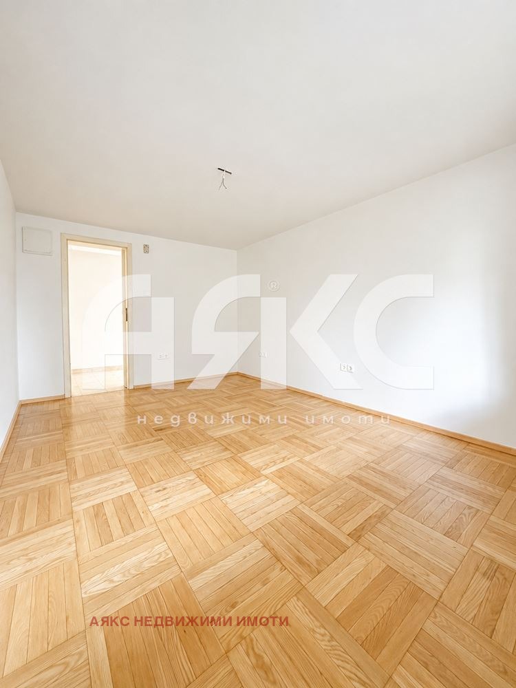 Продава ЕТАЖ ОТ КЪЩА, гр. София, гр. Банкя, снимка 3 - Етаж от къща - 55900427