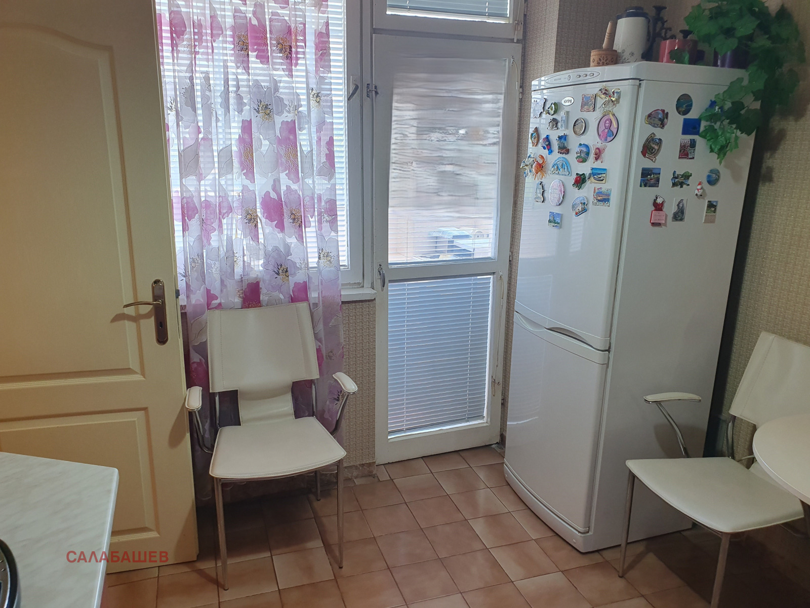 Продава 2-СТАЕН, гр. Казанлък, област Стара Загора, снимка 3 - Апартаменти - 54972357