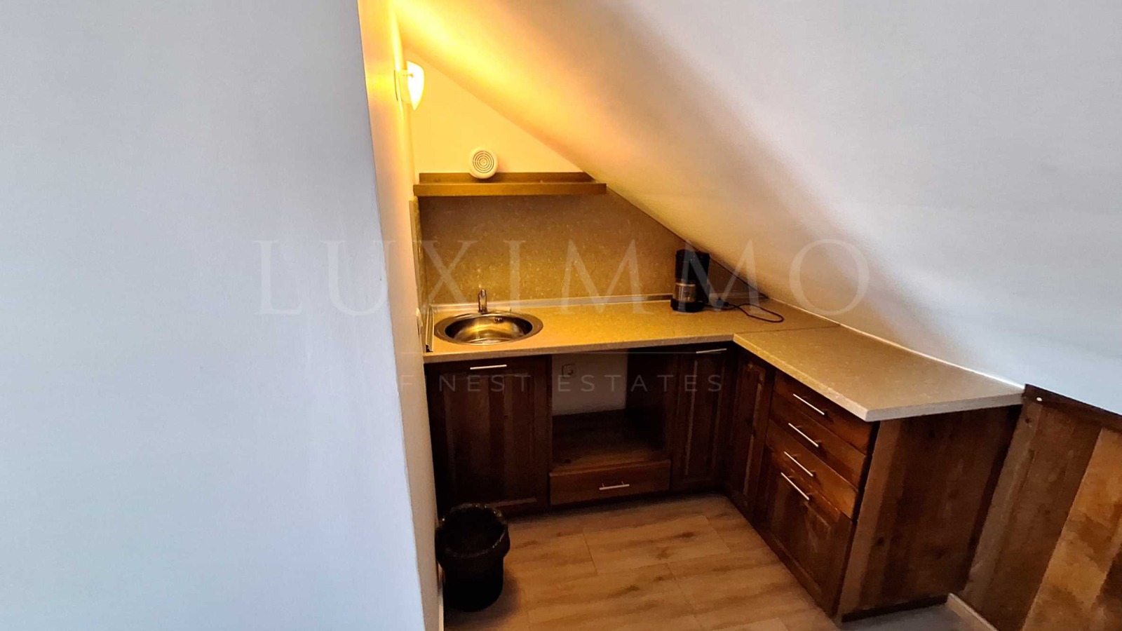 Продава КЪЩА, гр. Банско, област Благоевград, снимка 15 - Къщи - 55416056