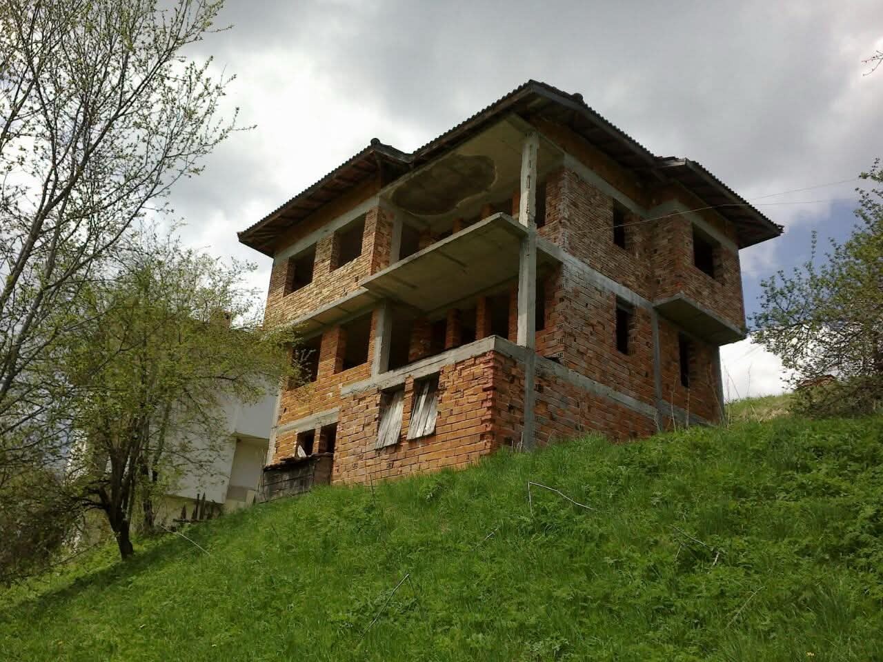 Продава КЪЩА, с. Стойките, област Смолян
