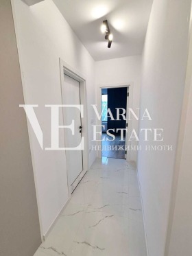 2 bedroom m-t Alen mak, Varna 14