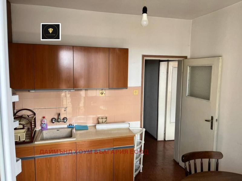 Na prodej  2 ložnice Plovdiv , Karšijaka , 90 m2 | 84726755