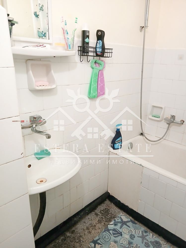 Продава 4-СТАЕН, гр. Шумен, Пазара, снимка 6 - Апартаменти - 52480591