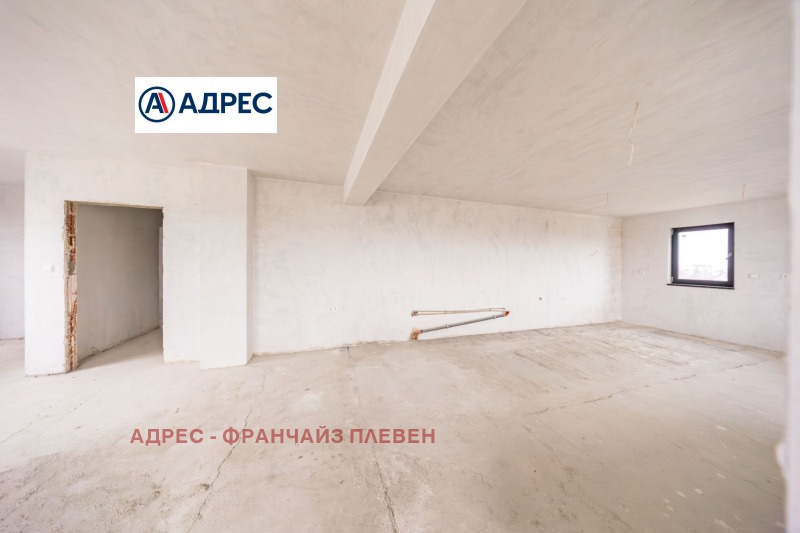 Продава МНОГОСТАЕН, гр. Плевен, Широк център