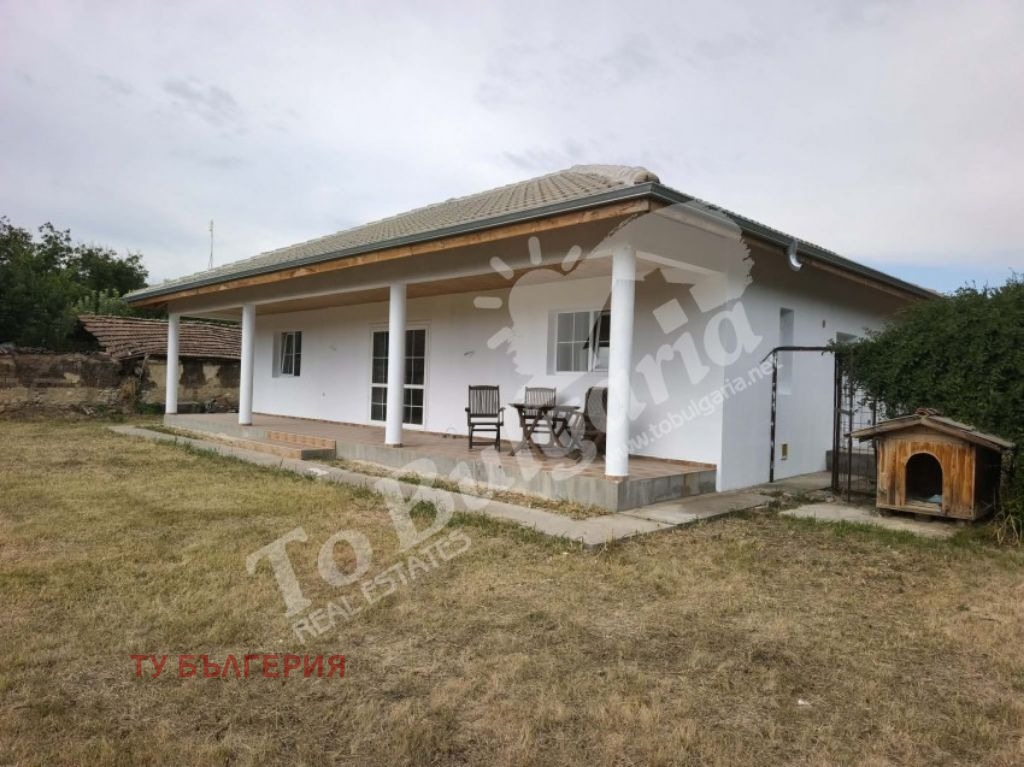 Продава КЪЩА, с. Хотница, област Велико Търново, снимка 2 - Къщи - 56172722