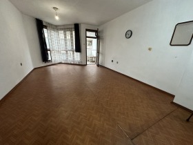 Продажба на едностайни апартаменти в град Бургас — страница 10 - изображение 8 