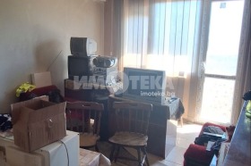 Продава 3-стаен област Варна гр. Девня - [1] 
