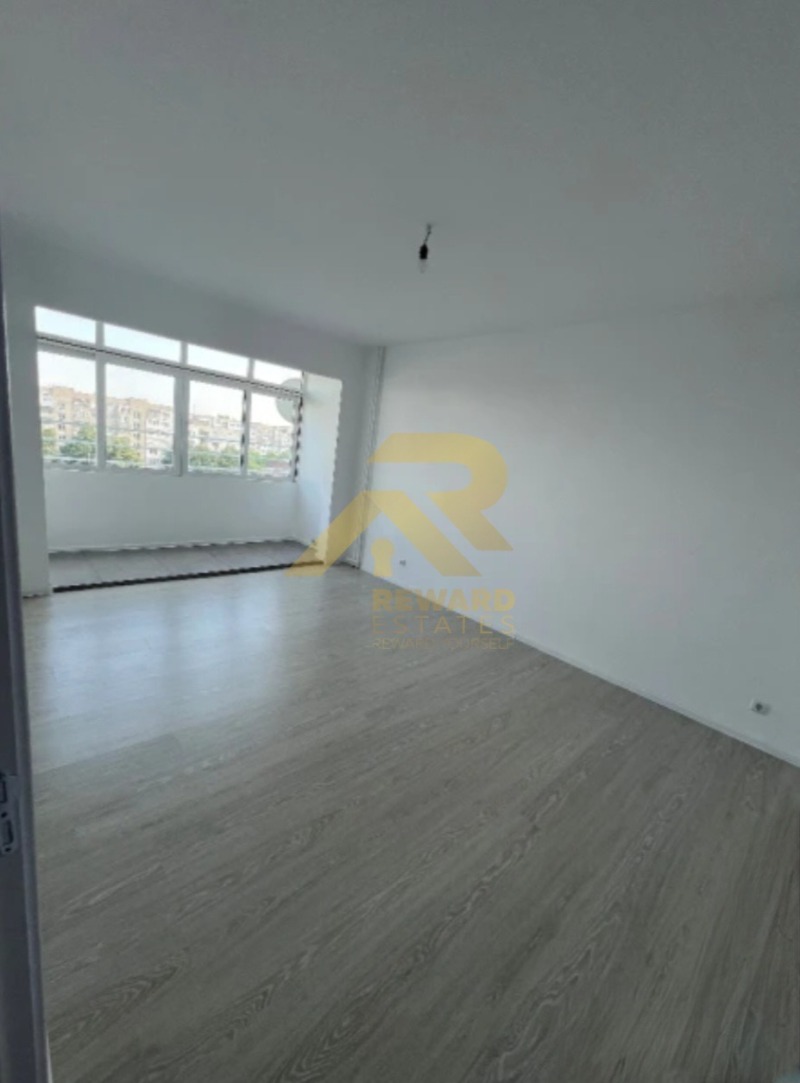 Продава  2-стаен град София , Люлин 8 , 44 кв.м | 36653686