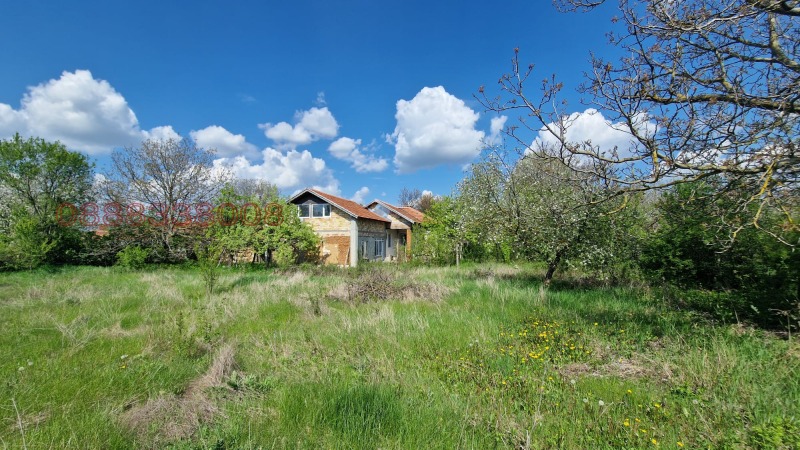 Продава КЪЩА, с. Богданци, област Разград, снимка 7 - Къщи - 52779613