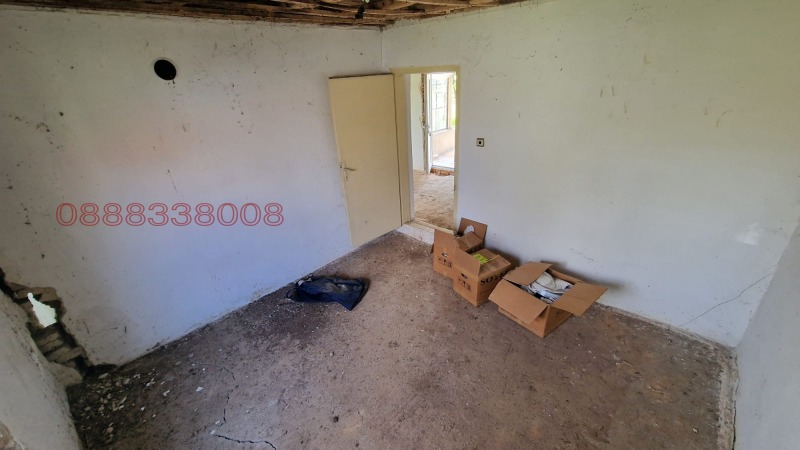 Продава КЪЩА, с. Богданци, област Разград, снимка 13 - Къщи - 52779613