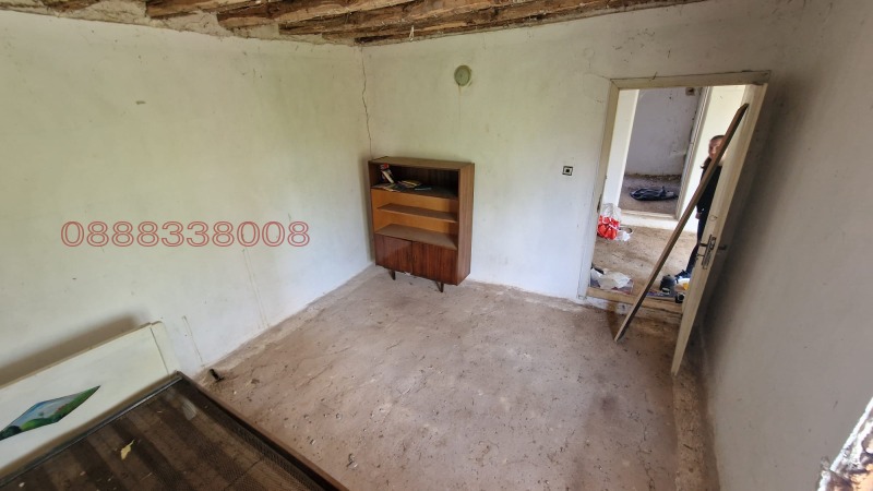 Продава КЪЩА, с. Богданци, област Разград, снимка 14 - Къщи - 52779613