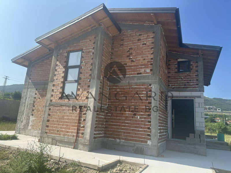 Продава  Къща област Пловдив , с. Марково , 187 кв.м | 50157179 - изображение [2]