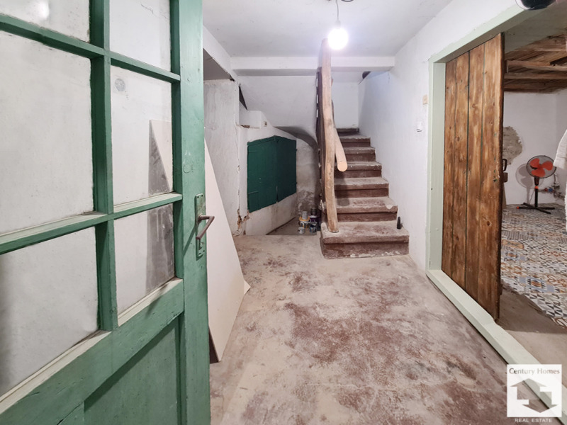 Продава КЪЩА, с. Долна Липница, област Велико Търново, снимка 13 - Къщи - 52006126