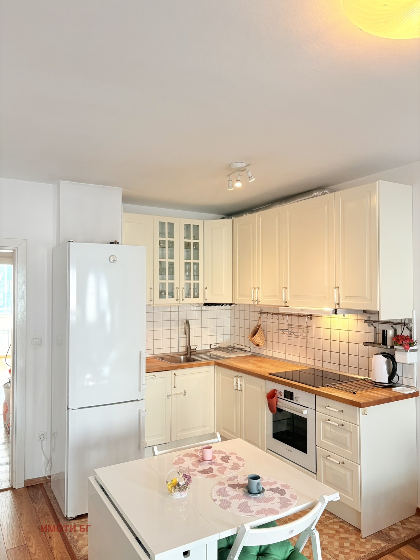 Продава 3-СТАЕН, гр. София, Гоце Делчев, снимка 3 - Апартаменти - 53813256