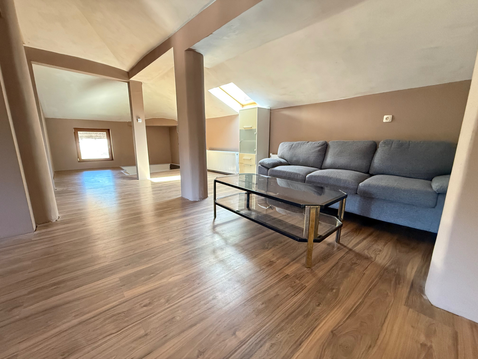 Продава КЪЩА, с. Червена вода, област Русе, снимка 8 - Къщи - 56132348