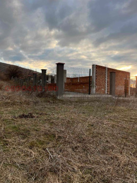 КЪЩА, 80 m2