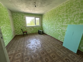 Huis Madara, regio Sjoemen