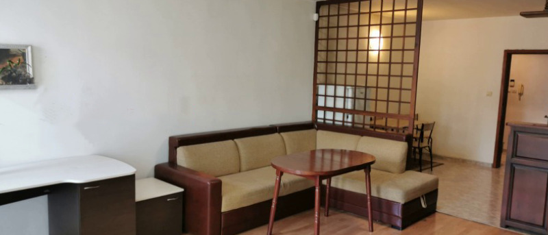 Till salu  Studio Sofia , Strelbistje , 61 kvm | 40749869 - bild [2]