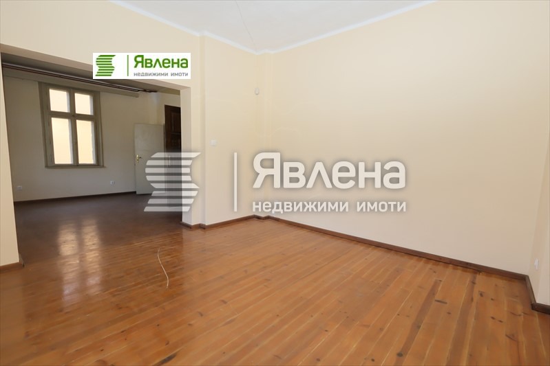 Продава  4-стаен град София , Докторски паметник , 150 кв.м | 41545869