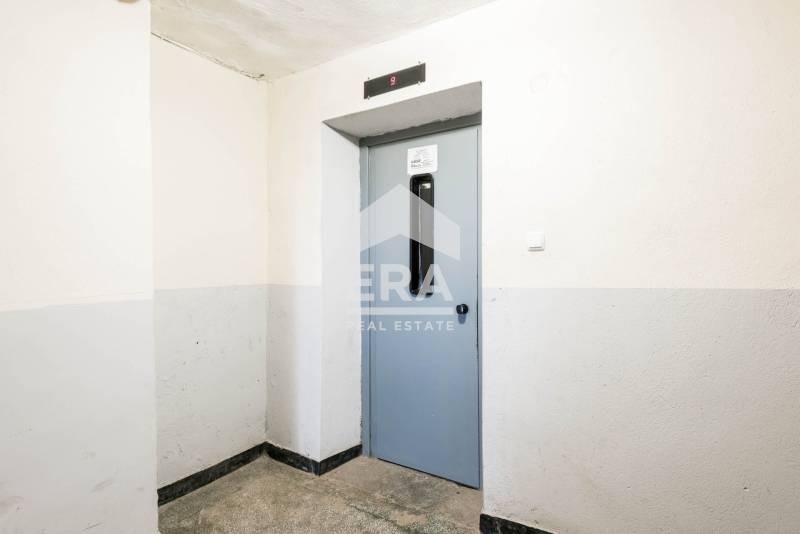 Продава 4-СТАЕН, гр. Добрич, Добротица - Варненска, снимка 15 - Апартаменти - 53044743