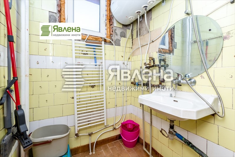 Продава ЕТАЖ ОТ КЪЩА, с. Владая, област София-град, снимка 8 - Етаж от къща - 49500105